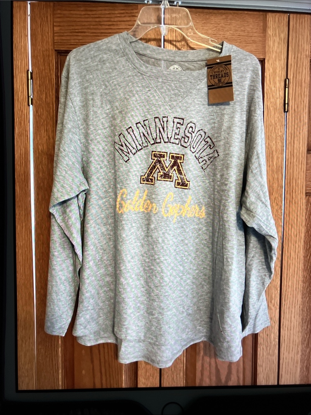 Rivalry Threads Gray Pullover Crewneck long sleeve university of Minnesota.